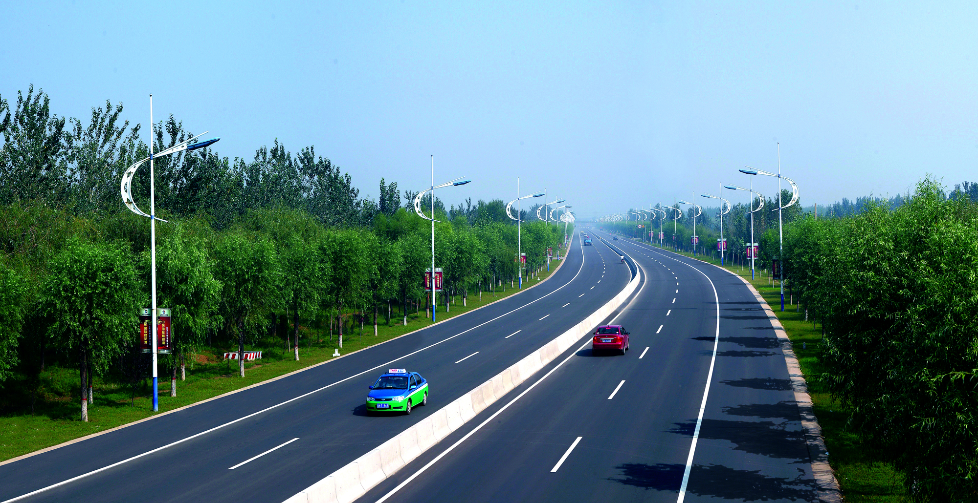 德達(dá)路橋集團(tuán) 德達(dá)路橋集團(tuán)