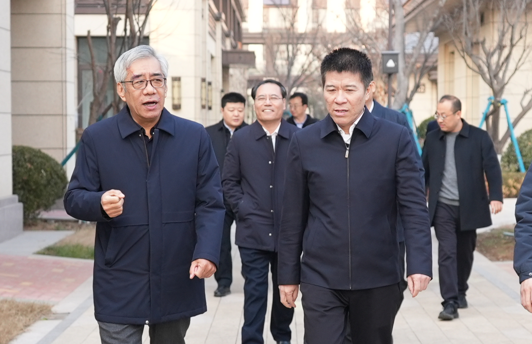 德州市委常委、統(tǒng)戰(zhàn)部部長(zhǎng),德州高新區(qū)黨工委書記、管委會(huì)主任張志華一行到養(yǎng)老示范城考察調(diào)研 德州市委常委、統(tǒng)戰(zhàn)部部長(zhǎng),德州高新區(qū)黨工委書記、管委會(huì)主任張志華一行到養(yǎng)老示范城考察調(diào)研