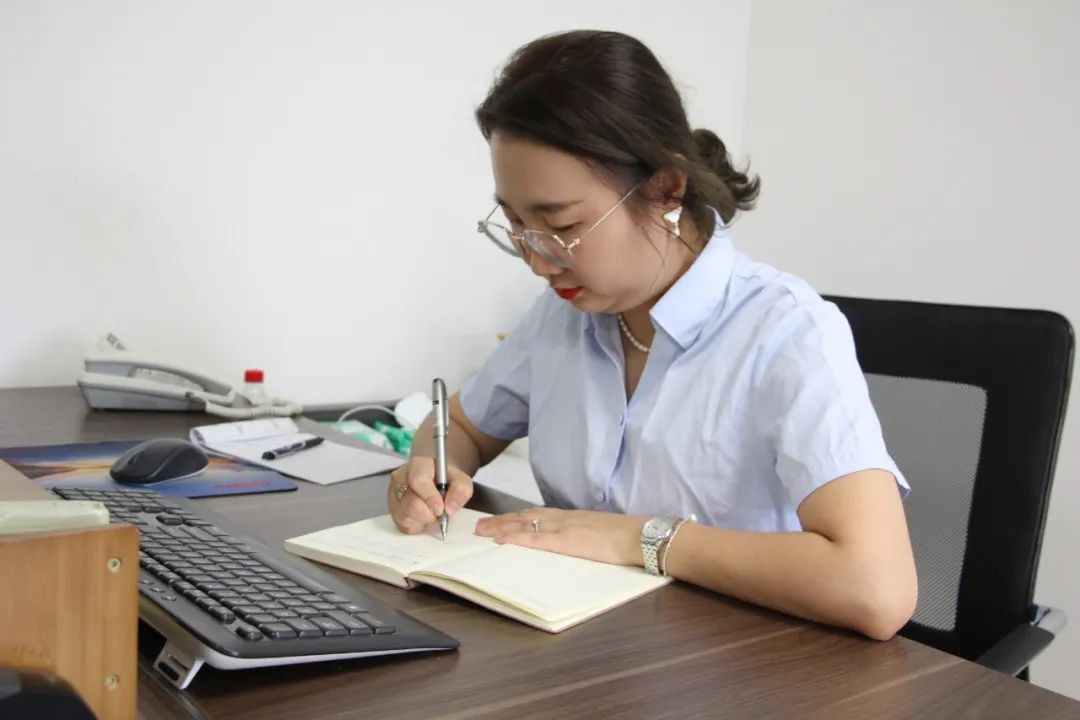 【向下扎根，向上生長(zhǎng)】宋佳嶺：十年磨劍，成就更好的自己